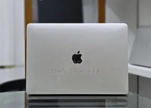 New Laptop Apple MacBook Air 2019 16GB Intel Core i7 SSD 256GB