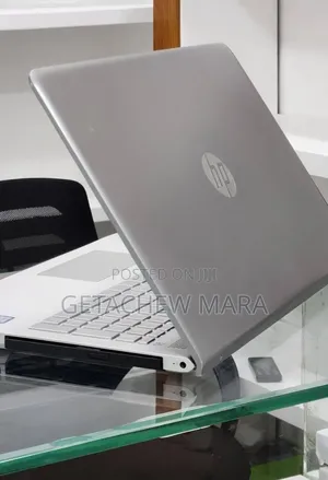 New Laptop HP Pavilion 15 8GB Intel Core i7 SSD 512GB