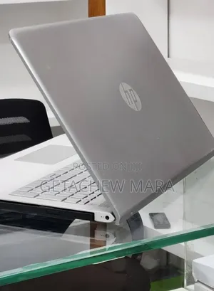 New Laptop HP Pavilion 15 8GB Intel Core i7 SSD 512GB