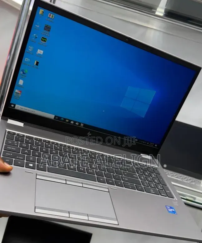 New Laptop HP ZBook Fury 15 G8 16GB Intel Core i7 SSD 512GB