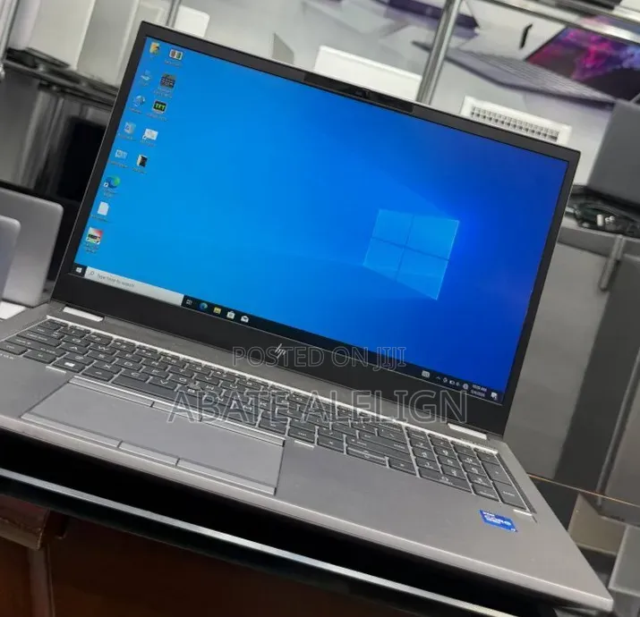 New Laptop HP ZBook Fury 15 G8 16GB Intel Core i7 SSD 512GB