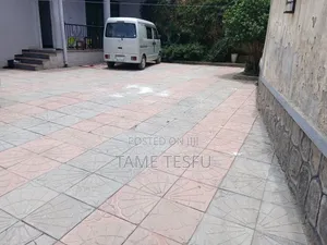Furnished 4bdrm Villa in ሳህልቴ, Bole for sale