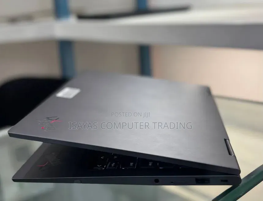 New Laptop Lenovo ThinkPad X1 Yoga 16GB Intel Core i7 SSD 512GB
