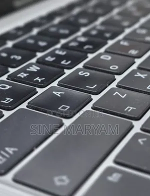New Laptop Apple MacBook Air 2020 M1 8GB Apple M1 SSD 512GB