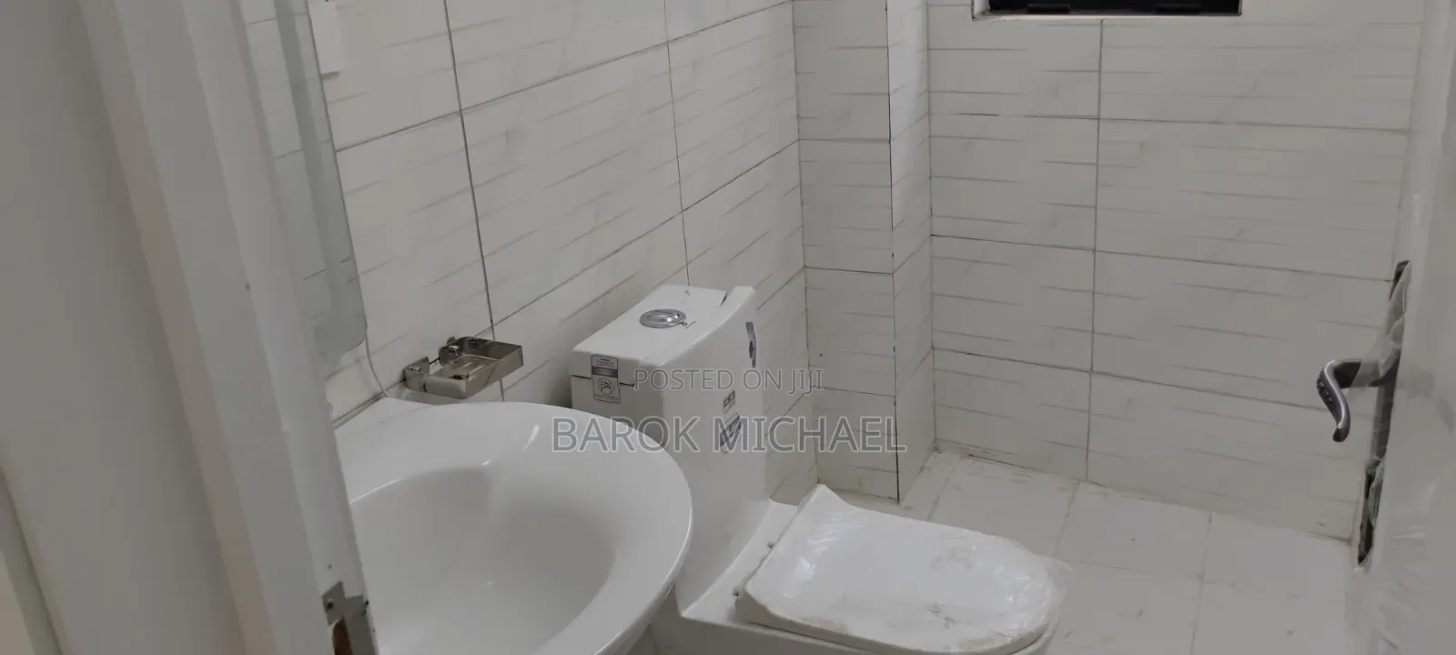 3bdrm Apartment in Africon, Bole for rent
