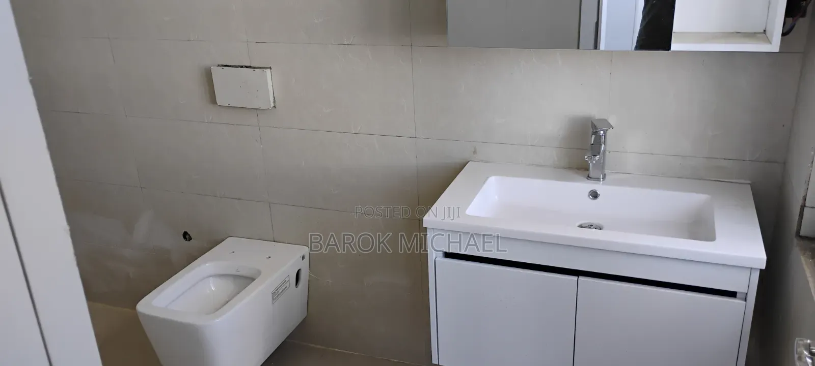 3bdrm Apartment in Royal, Bole for rent
