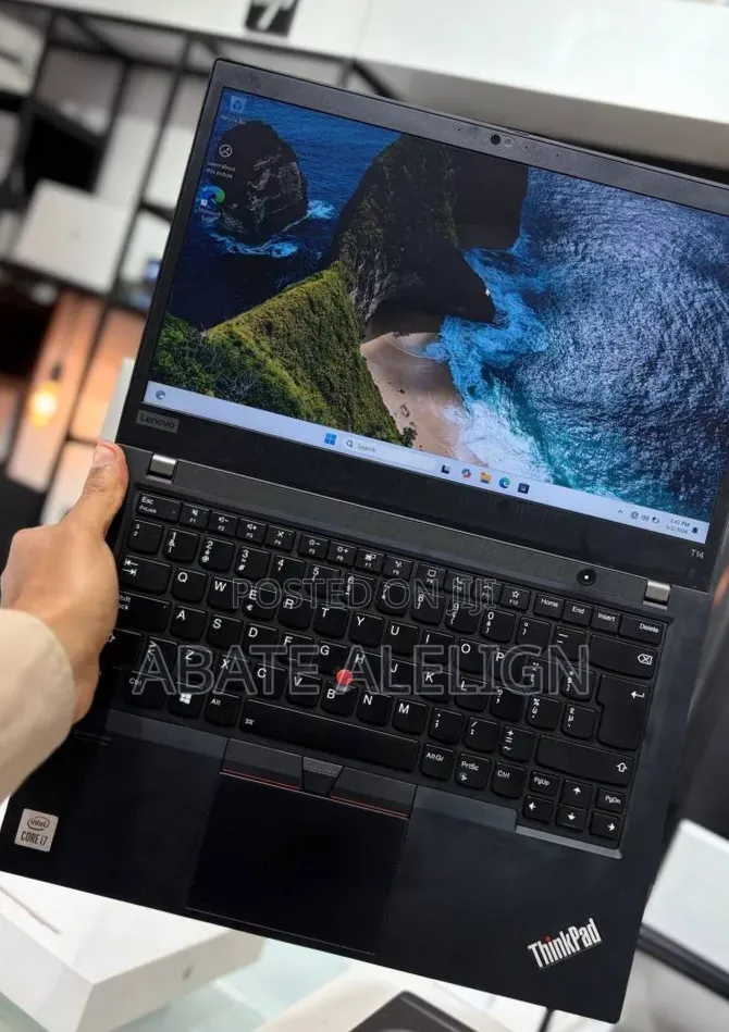 New Laptop Lenovo ThinkPad T14 16GB Intel Core i7 SSD 512GB