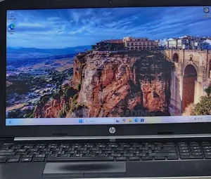 New Laptop HP Pavilion 15 8GB Intel Core i7 SSD 512GB