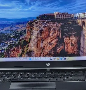New Laptop HP Pavilion 15 8GB Intel Core i7 SSD 512GB