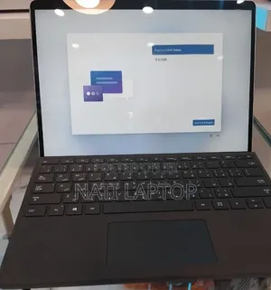 New Laptop Microsoft Surface Pro 9 16GB Intel Core i7 SSD 512GB