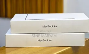 New Laptop Apple MacBook Air 2026 M5 13-inch 16GB Apple M5 SSD 512GB