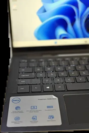 New Laptop Dell Inspiron 15 16GB Intel Core i7 SSD 1T
