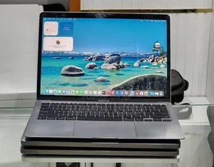 New Laptop Apple MacBook Air 2020 M1 8GB Apple M1 SSD 256GB