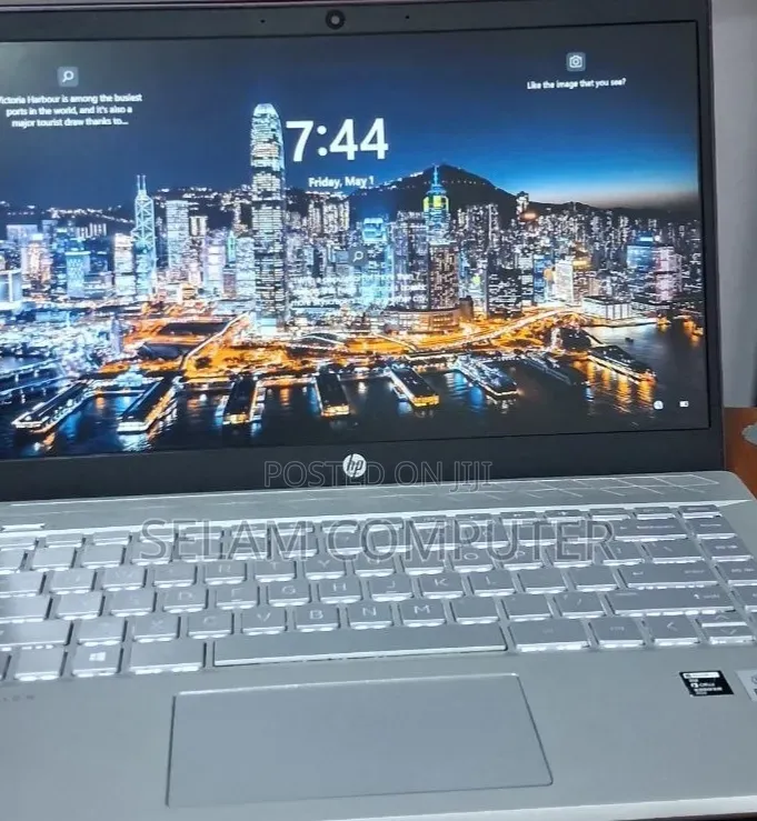 New Laptop HP Pavilion 15 8GB Intel Core i5 SSD 512GB