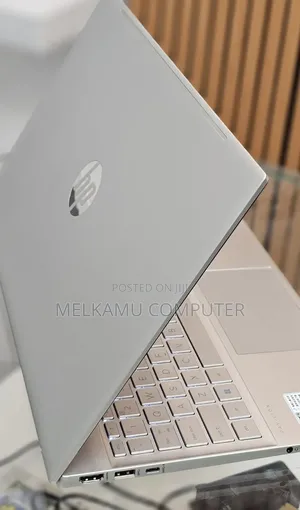 New Laptop HP Spectre Xt 15 16GB Intel Core i7 SSD 512GB