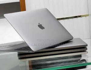 New Laptop Apple MacBook Air 2020 M1 8GB Apple M1 SSD 256GB