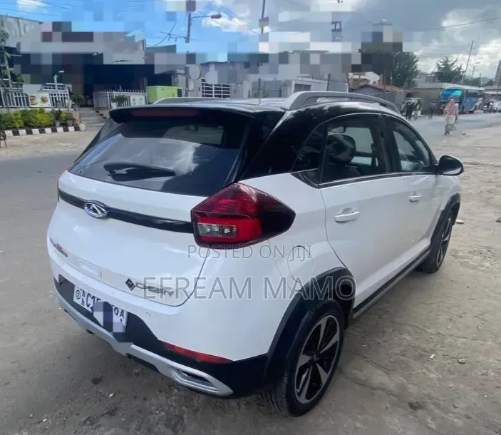 Chery Tiggo 2 2022 White