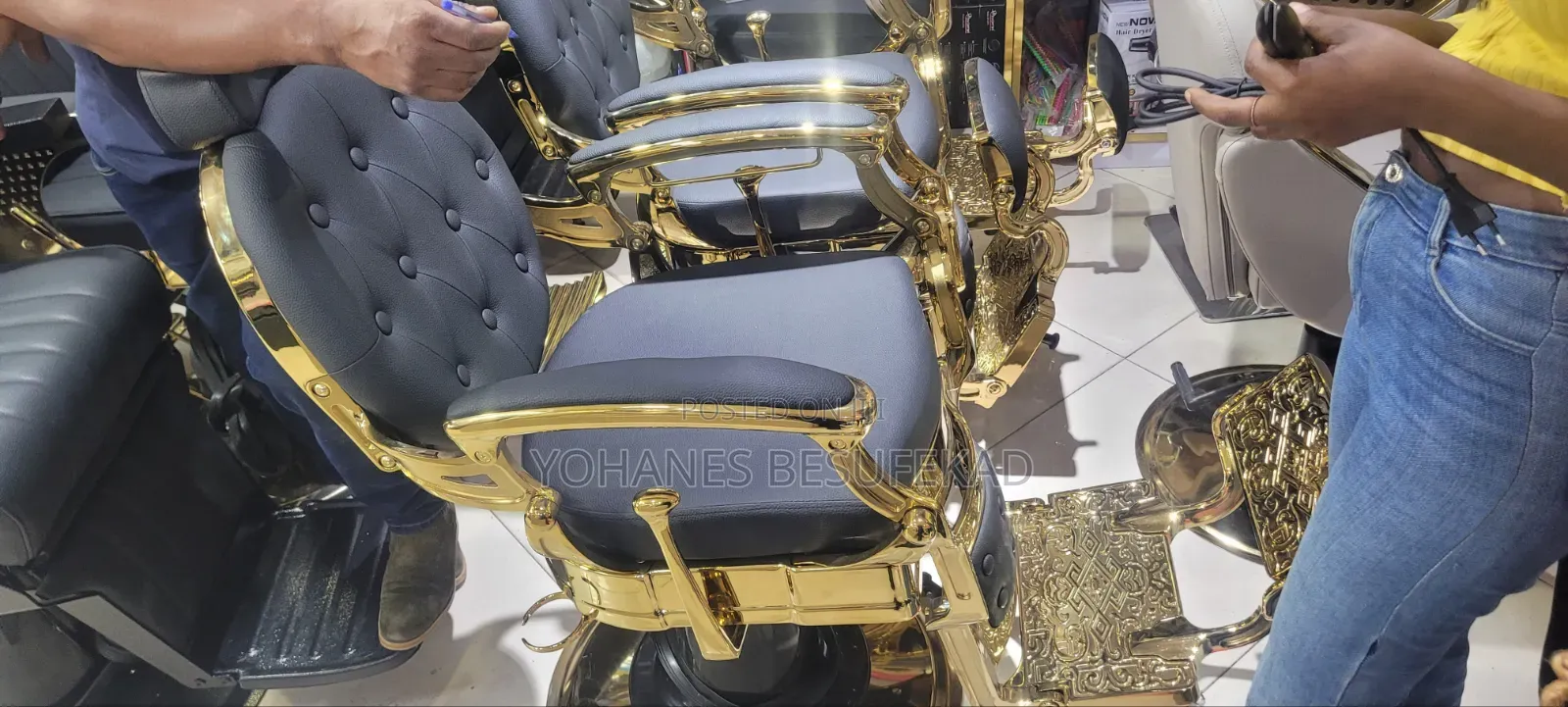 Barber Chair for Men የፀጉር ቤት ወንበር