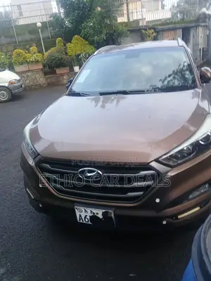 Hyundai Tucson 2015 Gold