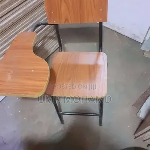 Student Arm Chair