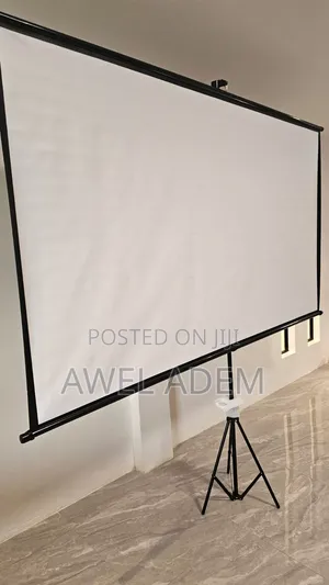 Projector Screen With Stand