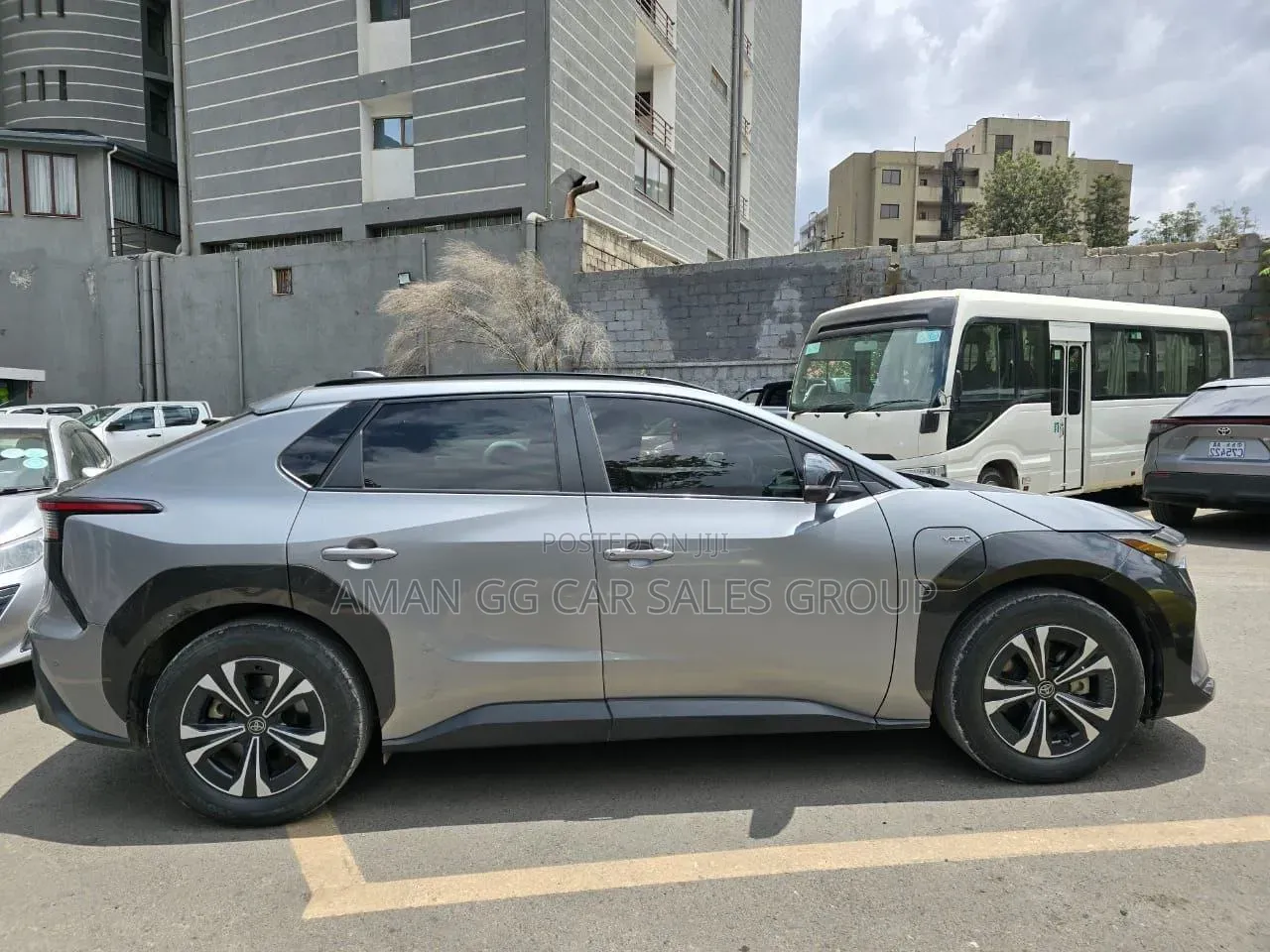 Toyota bZ4X 2024 Gray