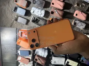 New Apple iPhone 17 Pro Max 256 GB Orange