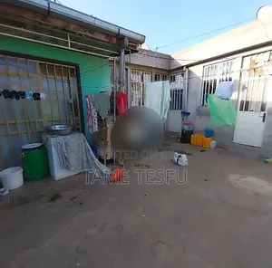 1bdrm House in ኮቶቤ, Yeka for sale