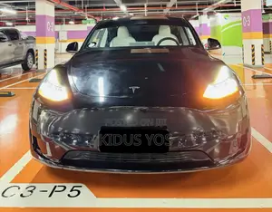 Tesla Model Y 2024 Black