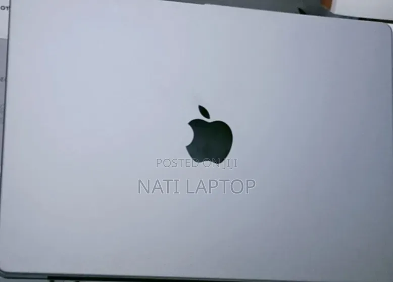 New Laptop Apple MacBook Pro M1 16GB Apple M1 Pro SSD 1T