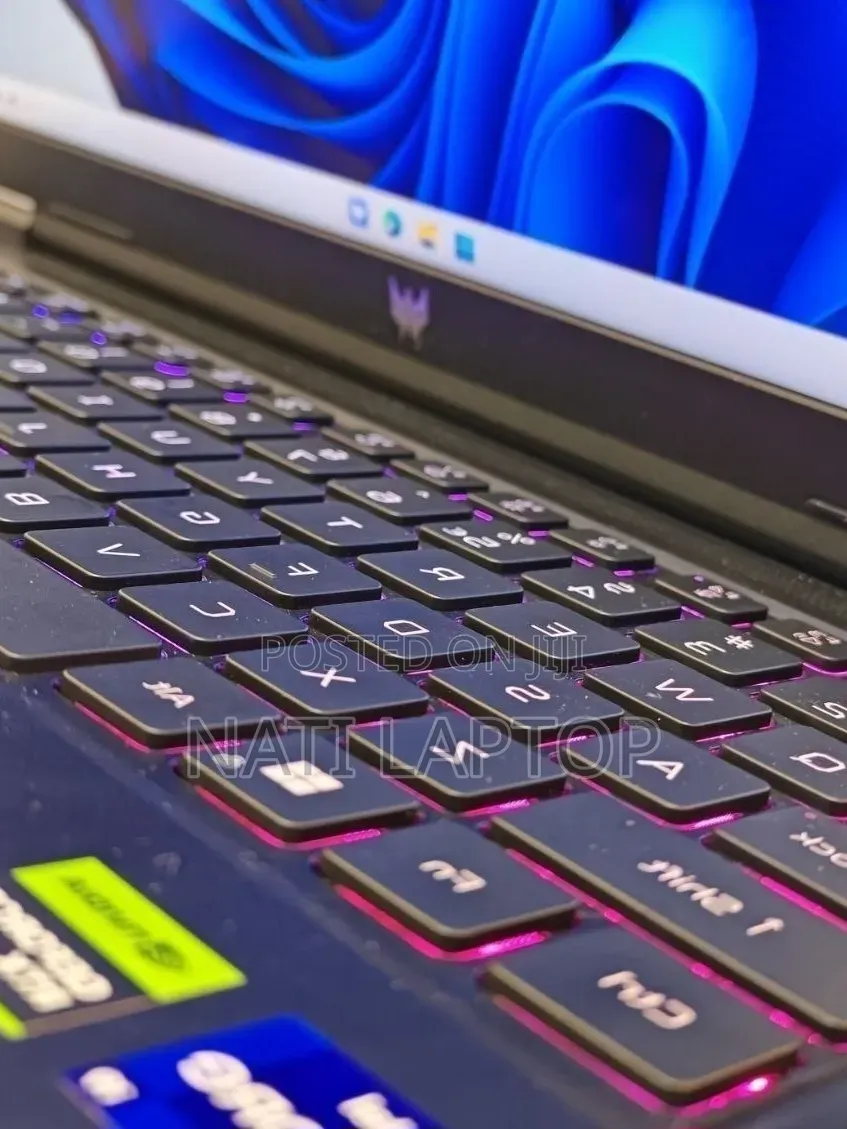 New Laptop Acer Predator Helios 300 16GB Intel Core i9 SSD 1T
