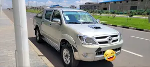 Toyota Hilux 2007 Beige