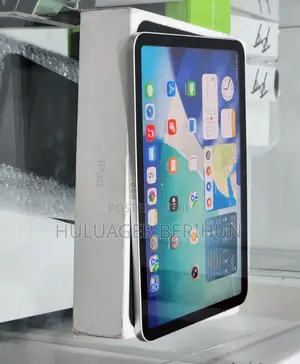 New Apple iPad 10.2 (2021) 64 GB Silver