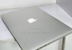 New Laptop Apple MacBook 2013 8GB Intel Core i5 SSD 256GB