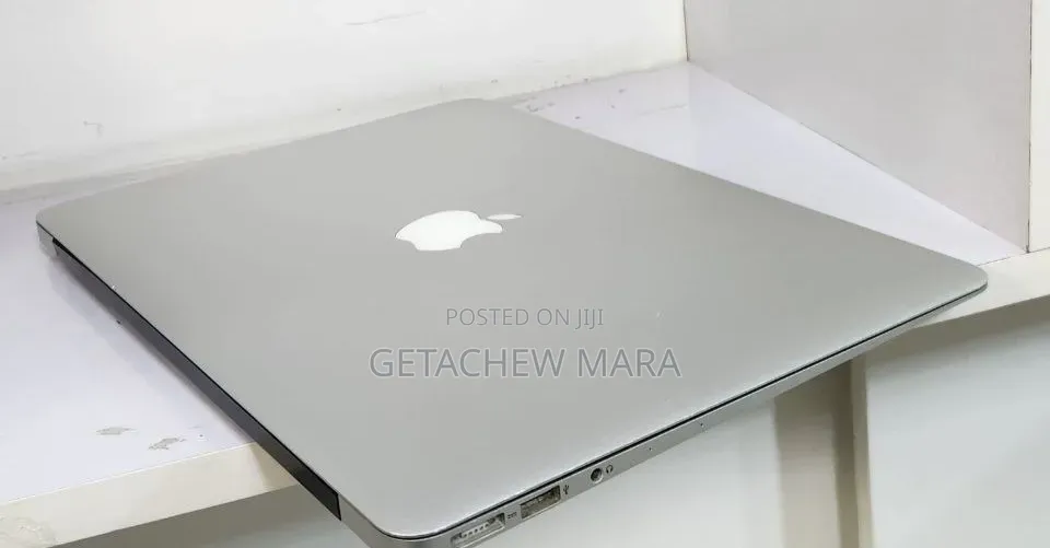 New Laptop Apple MacBook Air 2017 8GB Intel Core i5 SSD 256GB