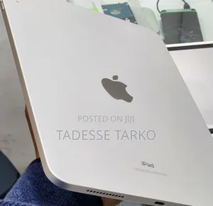New Apple iPad (2022) 64 GB Silver