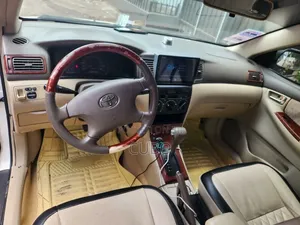 Toyota Corolla 2007 White