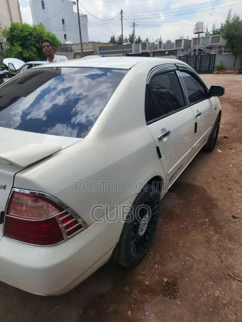 Toyota Corolla 2007 White