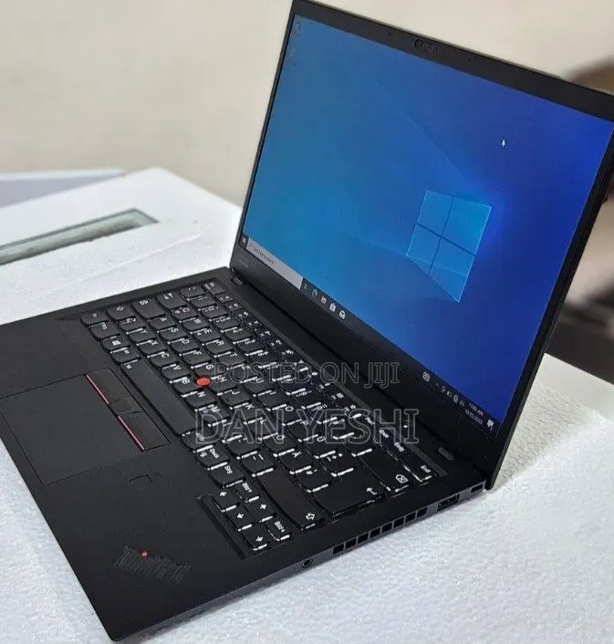 New Laptop Lenovo ThinkPad X1 Carbon 8GB Intel Core i5 SSD 256GB