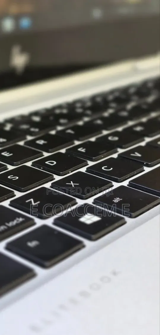 New Laptop HP 16GB Intel Core i5 SSD 512GB