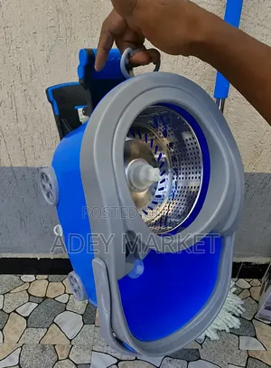 .Dual Drive Spin Mop 360°