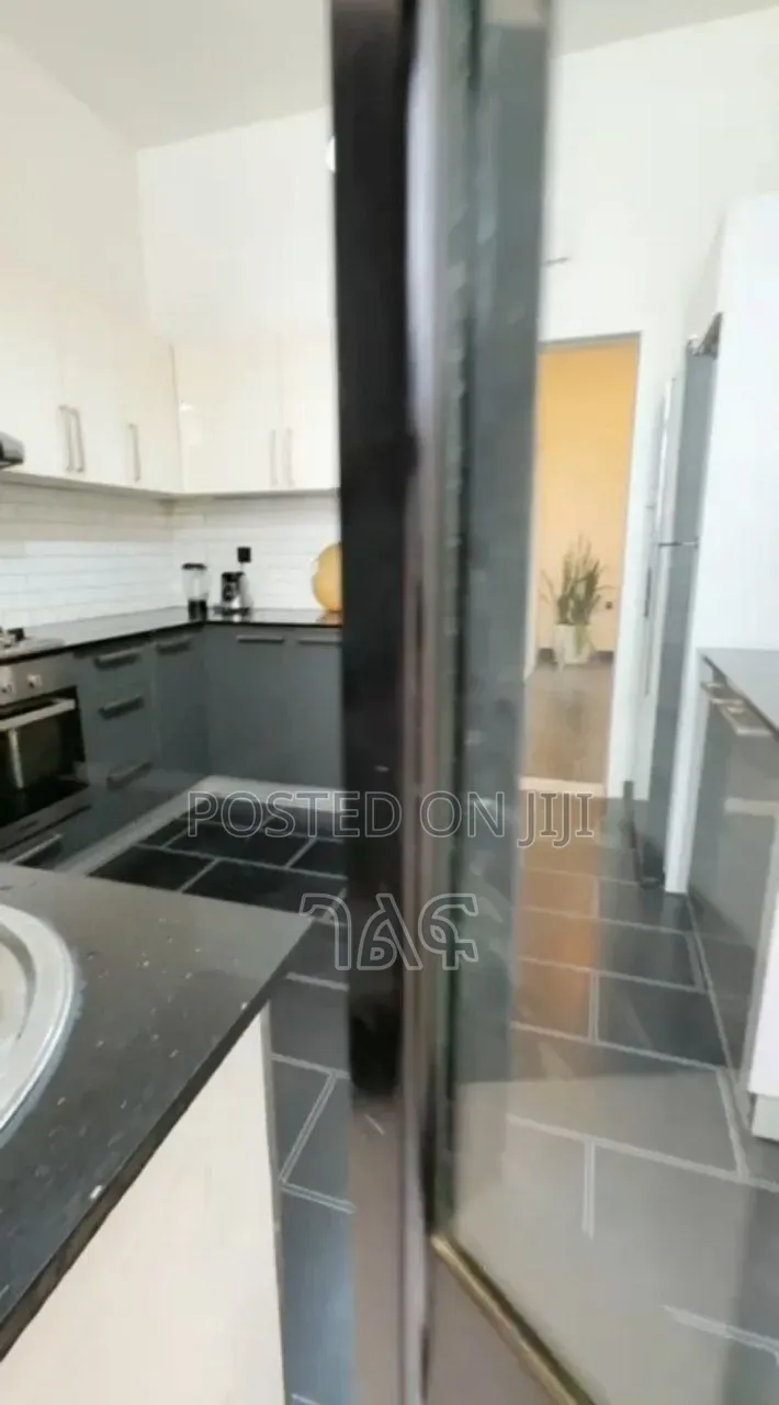 4bdrm Apartment in የሚሸጥ ቅንጡ አፓርትመንት ቦሌ, Bole for sale