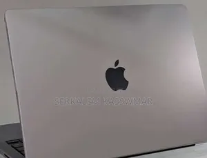 New Laptop Apple MacBook Pro M1 16GB Apple M1 SSD 512GB