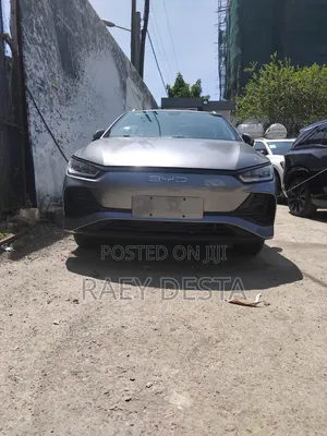 New BYD E2 43 kWh 94 hp FWD 2025 Gray