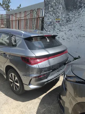 New BYD E2 43 kWh 94 hp FWD 2025 Gray