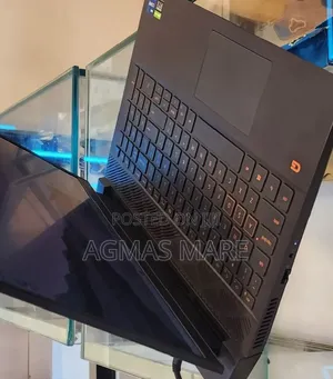 New Laptop Dell G15 5511 16GB Intel Core i7 SSD 512GB
