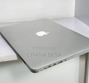 New Laptop Apple MacBook Pro 2013 8GB Intel Core i5 SSD 256GB