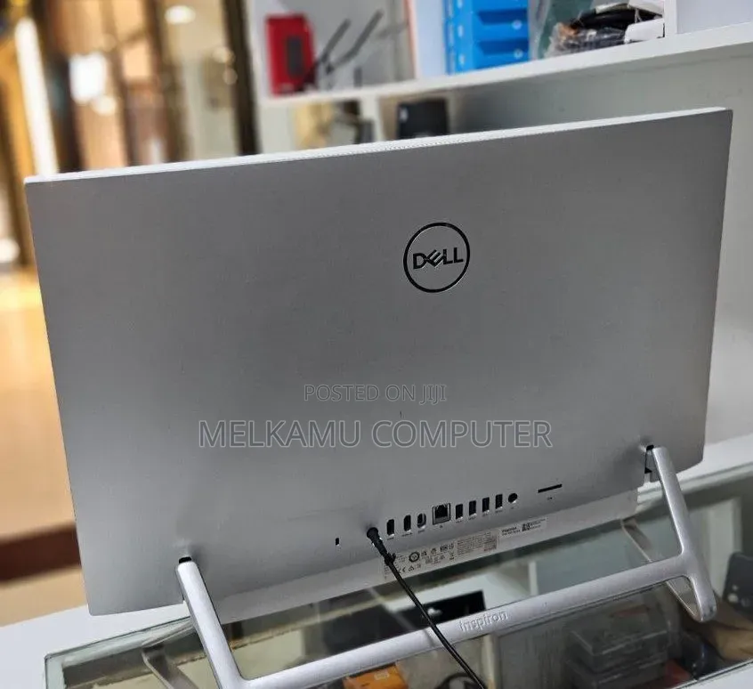 New Dell Inspiron 27 All-in-One 12GB Intel Core i7 SSD 512GB