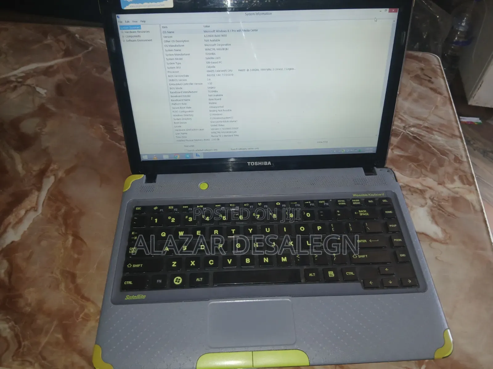 Laptop Toshiba 2GB Intel Celeron HDD 256GB