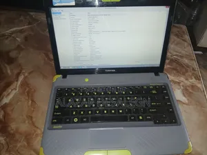 Laptop Toshiba 2GB Intel Celeron HDD 256GB
